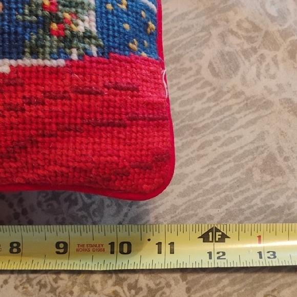 Festive Cat Tapestry Pillow - Multicolor - Picture 4 of 4